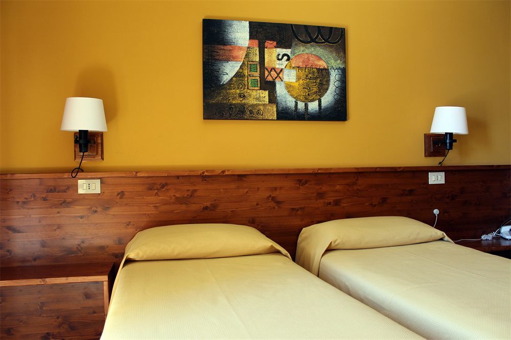 Lido di Noto Hotel Jonio מראה חיצוני תמונה